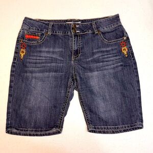 Apollo Jeans Missy southwestern style Embroidered Denim Shorts